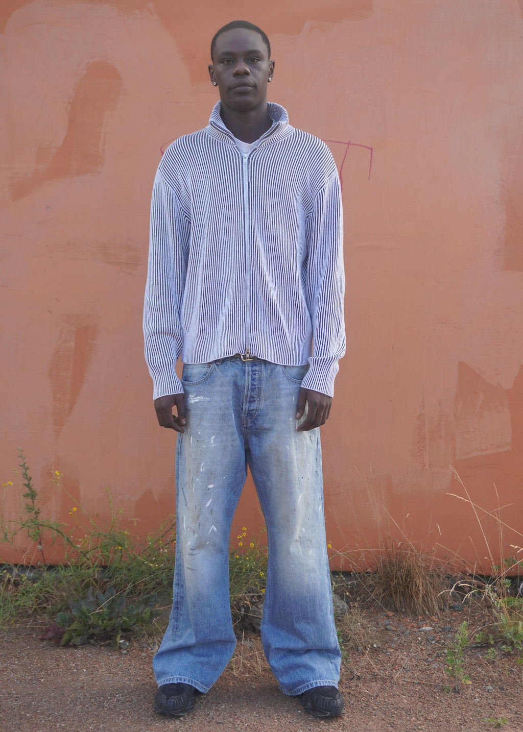 LIGHT BLUE WASH BAGGY JEANS